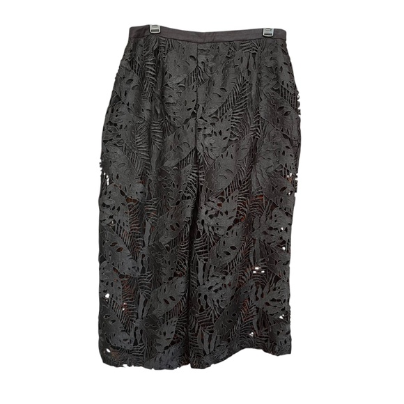 Express Black High Waisted Cut Out Lace Wide Leg Ankle Pant Size 10 Short EUC - Picture 3 of 10